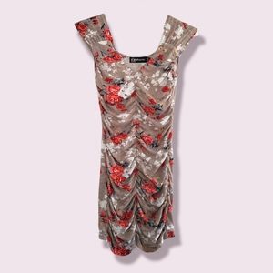 5/20$ - MAGAZINE - Women's Dress - M